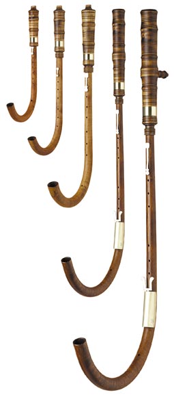 Set of modern crumhorns by Moeck, Celle